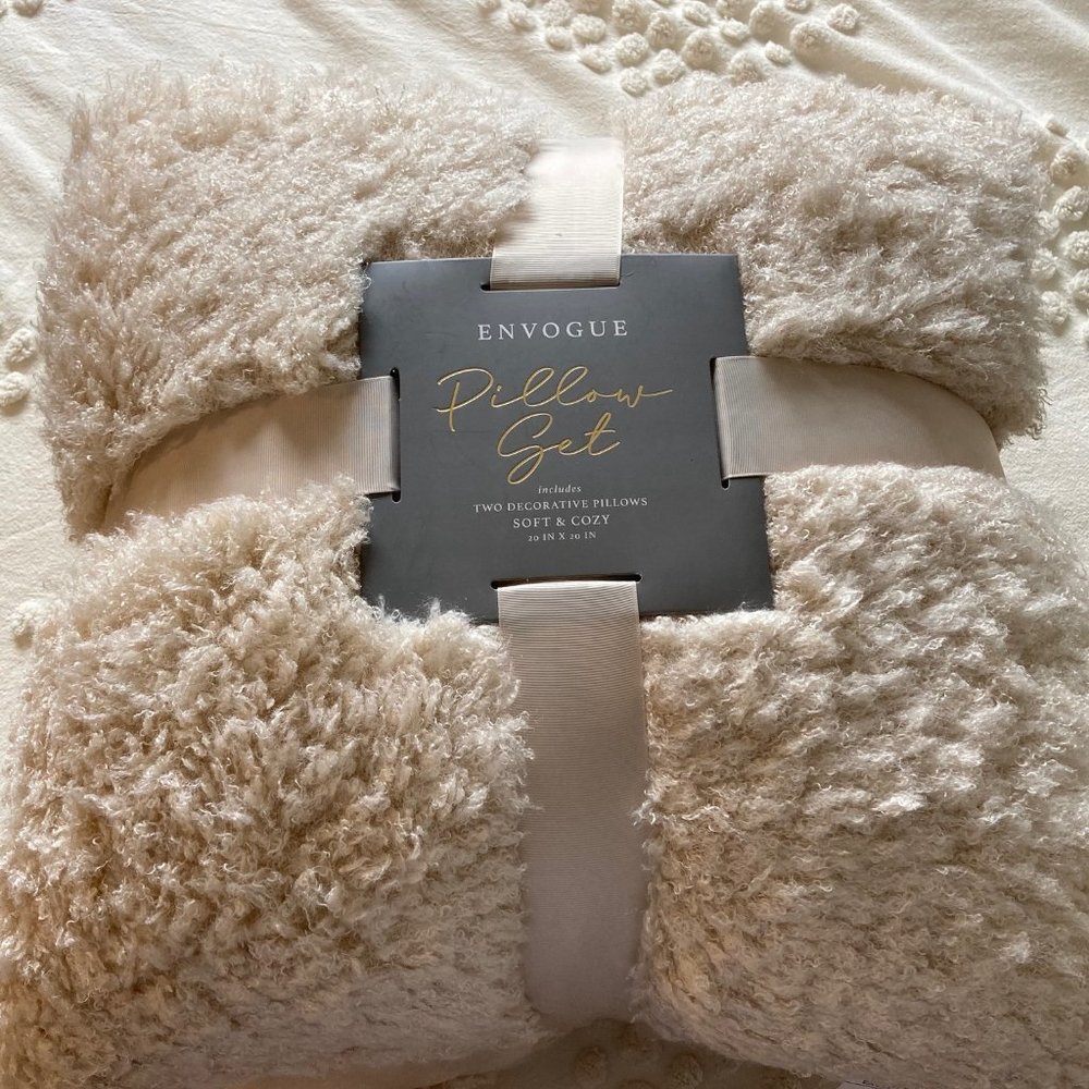 Envogue Beige Fluffy Pillow - Set of 2